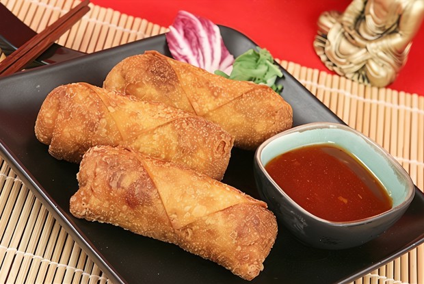 Свиные роллы с китайским соусом