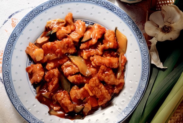 Свинина с розовым перцем и вермутом