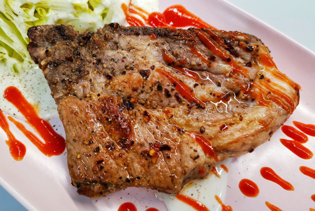 Свиной стейк мраморный из шейки