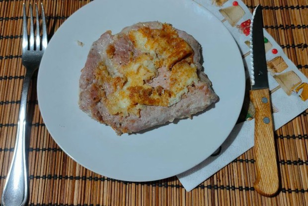 Свиные отбивные в яйце