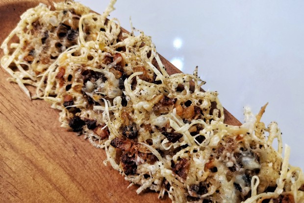 Сырные чипсы с грибами