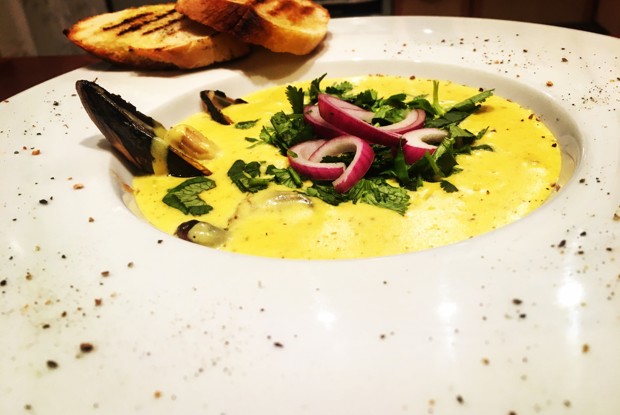 Сырный суп-пюре с мидиями