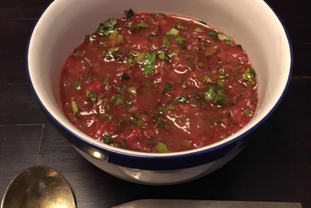 Сырой томатный соус к рыбе и овощам