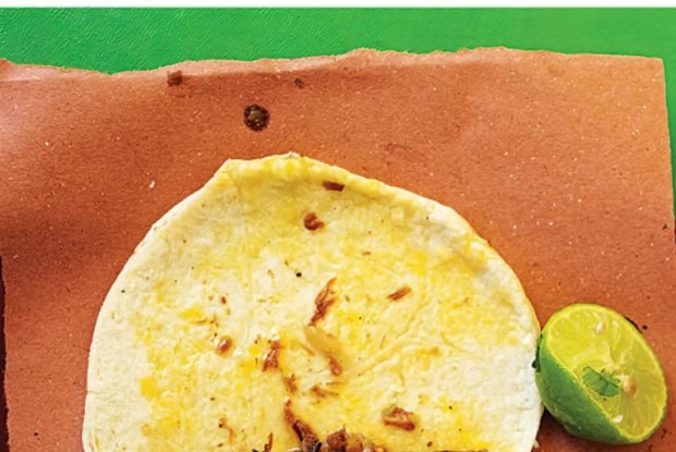 Тако с мясом на гриле