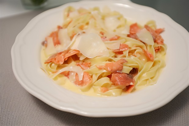 Тальятелле с лососем и виски