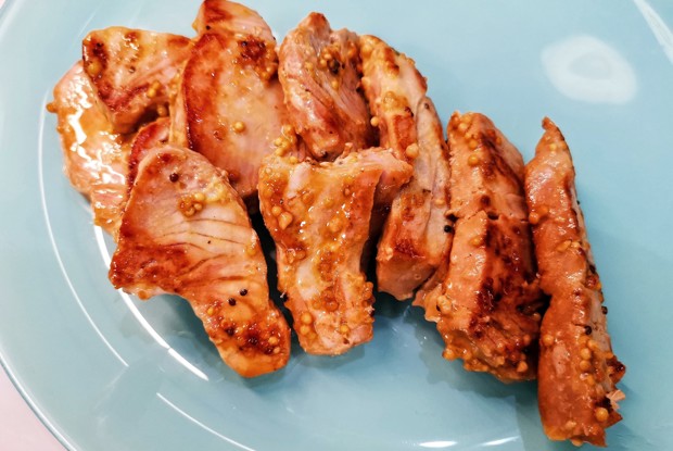 Татаки из тунца в пикантном соусе