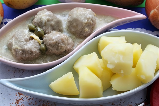 Тефтели по-югославски