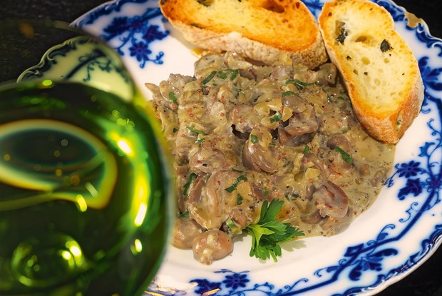 Телячьи почки в горчично-сливочном соусе