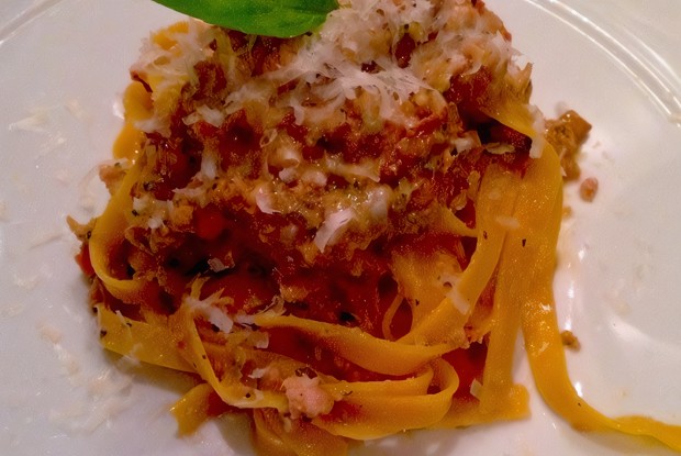 Тельятелли с кроликом и лисичками