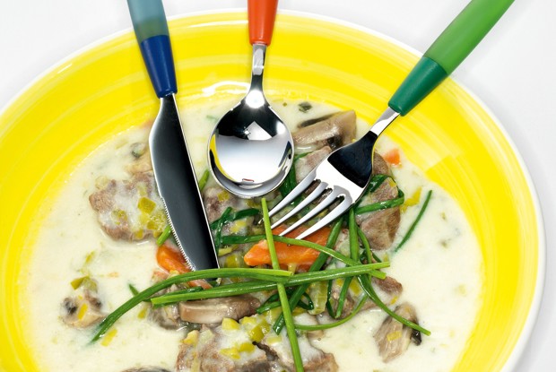 Телятина с йогуртом и овощами