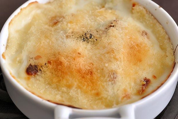 Теплый спред из артишоков с пармезаном