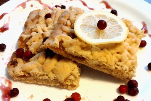 Тертый пирог с лимонной цедрой