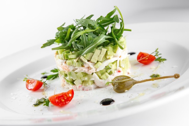 Тиан из авокадо и краба