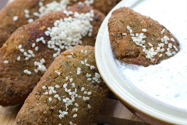 Тыквенные котлеты с маковой начинкой