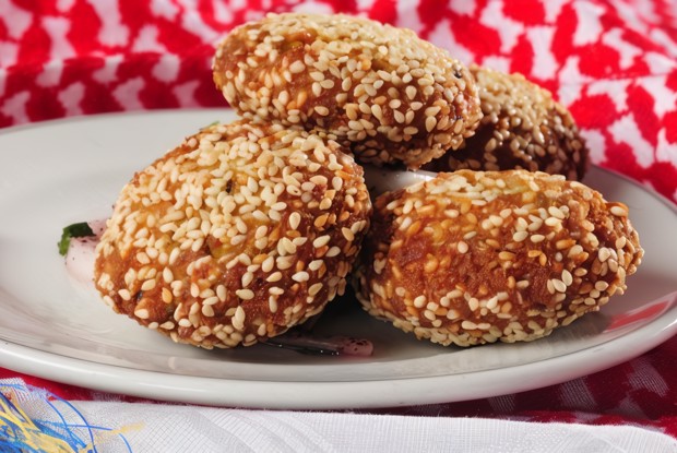 Тыквенные котлеты в кунжутной панировке