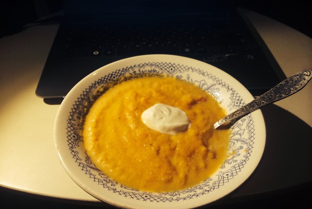 Тыквенный суп-пюре с имбирем и морковью