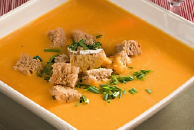 Тыквенный суп с карри и сухариками