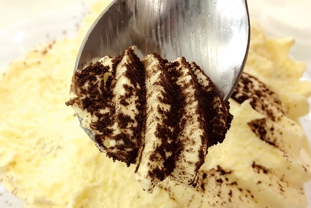 Тирамису с маскарпоне и амаретти