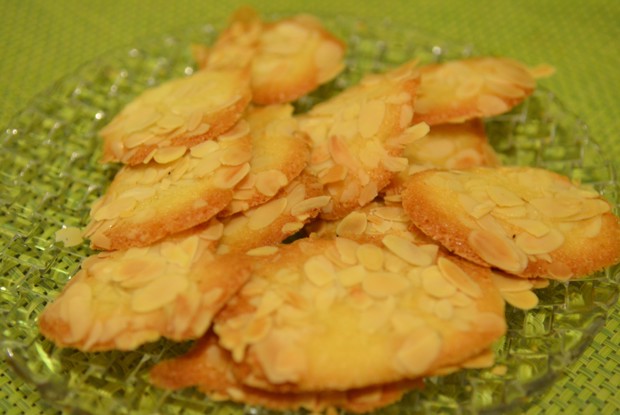 Тюиль (Миндальное печенье)