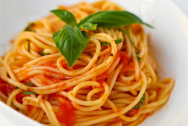 Томатный соус с апельсинами и хмели-сунели