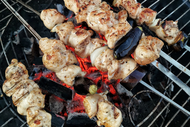 Томатный маринад для шашлыка из свиной шеи