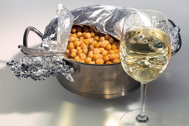 Томленый нут с оливковым маслом и тимьяном