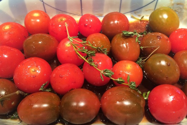 Томленные в бальзамико помидоры черри