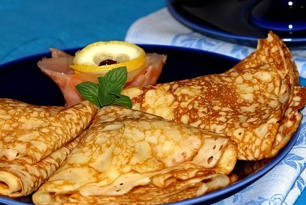 Тонкие ажурные блинчики с кипятком