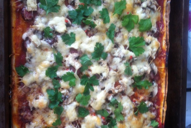 Тонкое дрожжевое тесто для пиццы