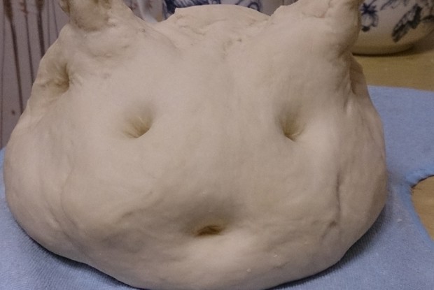 Тонкое тесто для пиццы с медом