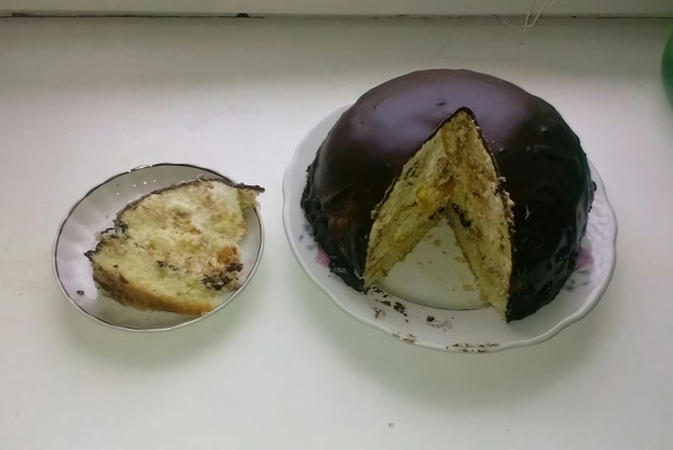 Торт-елочка из профитролей с кремом тирамиссу