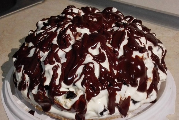 Торт «Графские развалины» с грецкими орехами