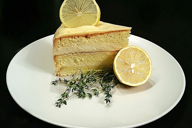 Торт с лимонным курдом и суфле