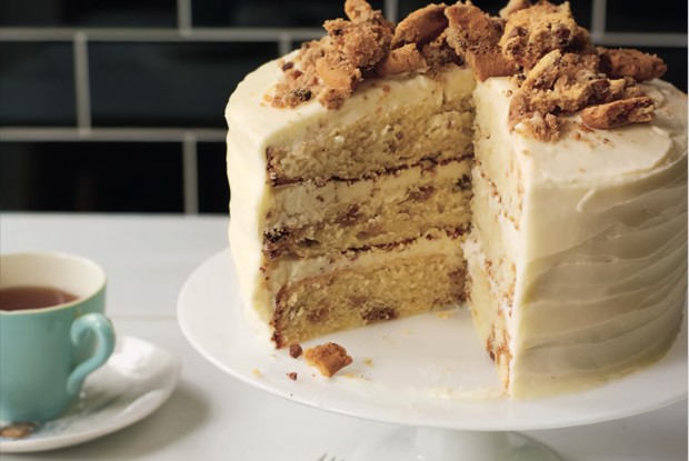 Торт с печеньем и сливками