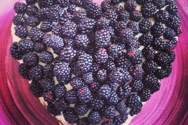 Торт «Сметанник» с лимонным кремом