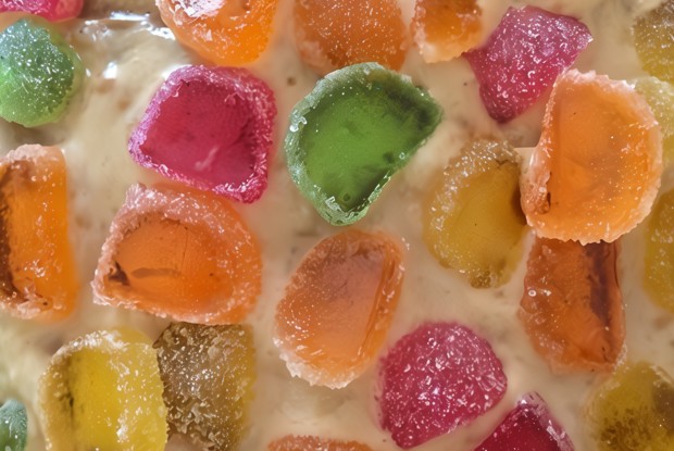 Торт сметанно-банановый с мармеладом