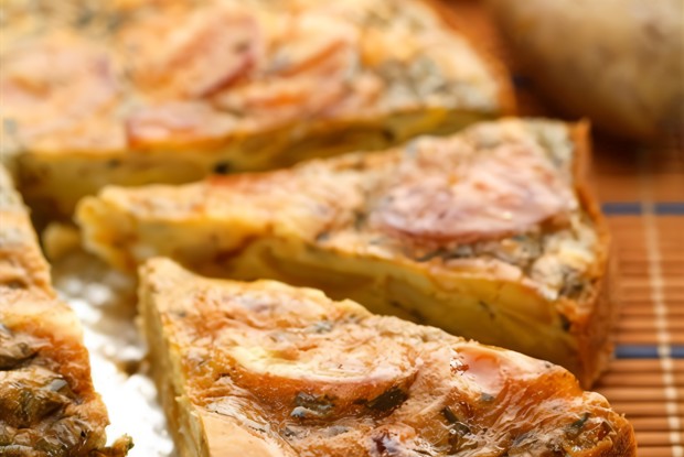 Тортилья с сыром и кедровыми орешками