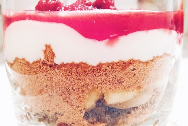 Трайфл с малиной