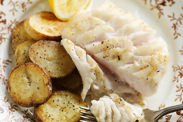 Треска на пару с ароматной похлебкой