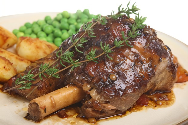 Тушеная баранина в пиве