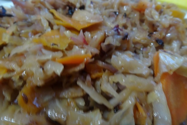 Тушеная капуста по-латышски