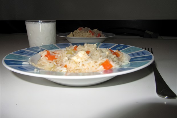 Тушеная курица с ананасами