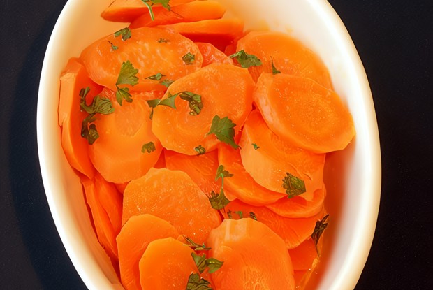 Тушеная морковь