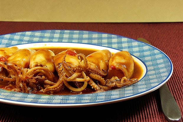 Тушеные кальмары