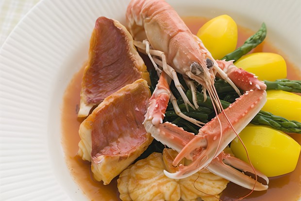 Тушеные омары