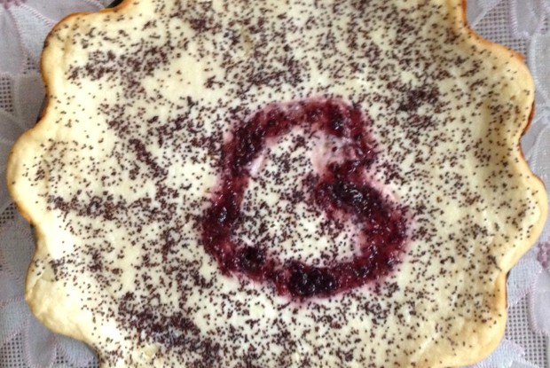 Творожная запеканка из манки с изюмом