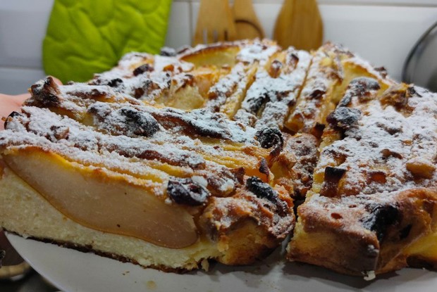 Творожная запеканка с грушами