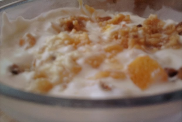 Творожно-апельсиновыый мусс с меренгой и апельсинами