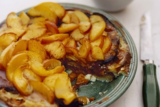 Творожно-фруктовая запеканка с апельсиновой цедрой