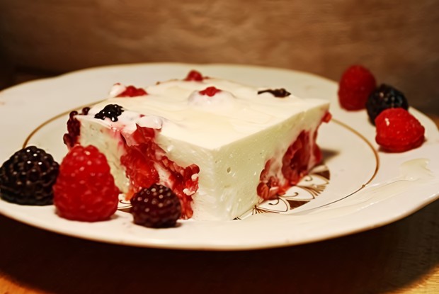 Творожно-фруктовый десерт